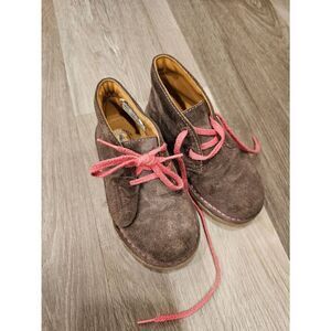 Clarks Desert Suede Girls Toddler Boots size 8.5